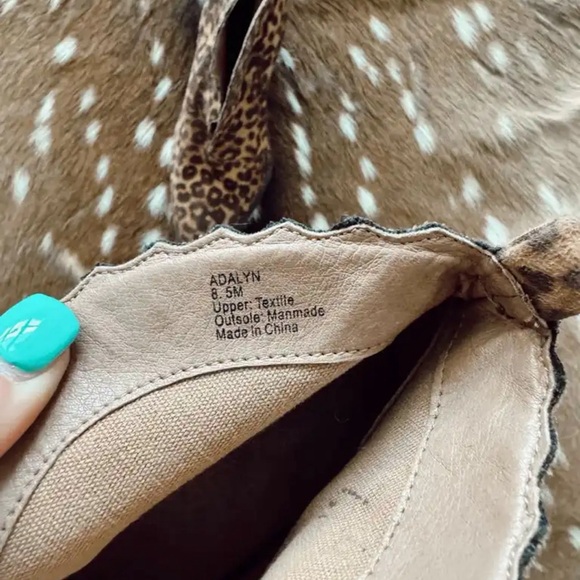 Leopard Print Ankle Boots - Picture 2 of 3